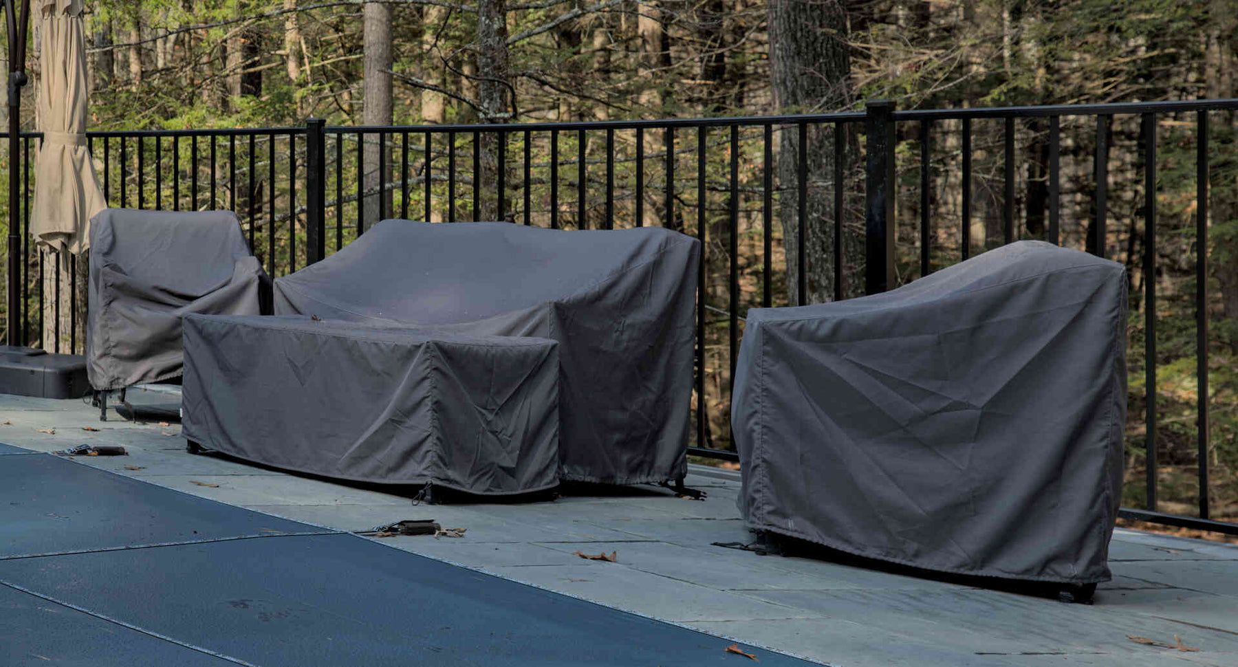 How to Store and Protect Outdoor Furniture During Fall