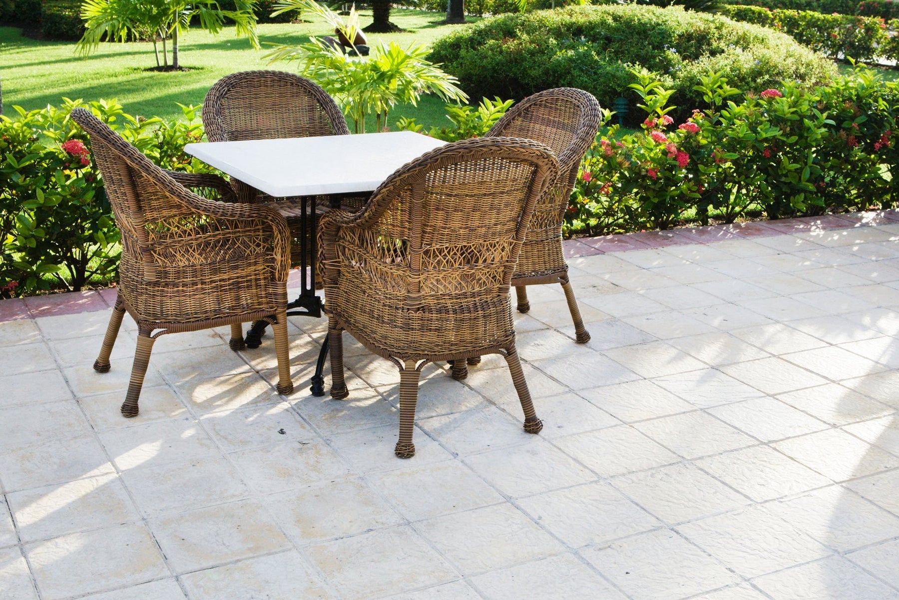 Tips for Upgrading Your Outdoor Patio Furniture This Spring