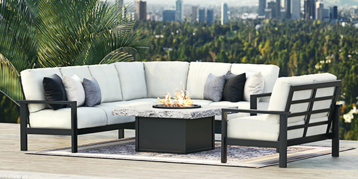 Homecrest Outdoor LIving