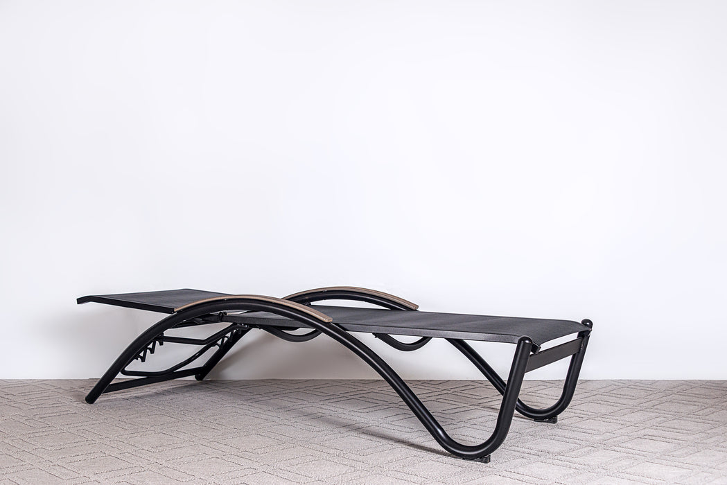 Helios Sling Chaise Lounge