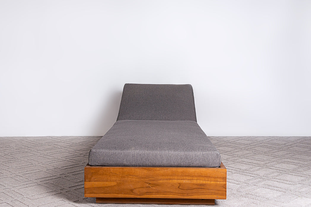 Kinta Outdoor Chaise Lounge