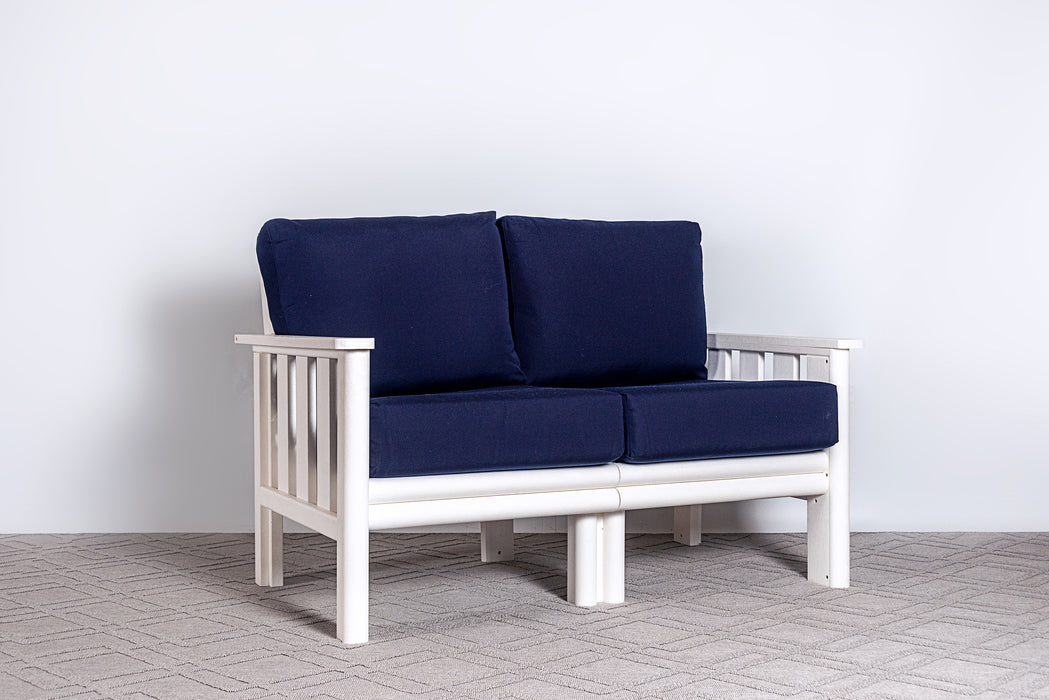 Stratford Loveseat