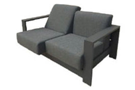 Kingston Loveseat