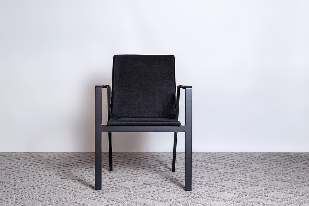 Nofi Dining Chair