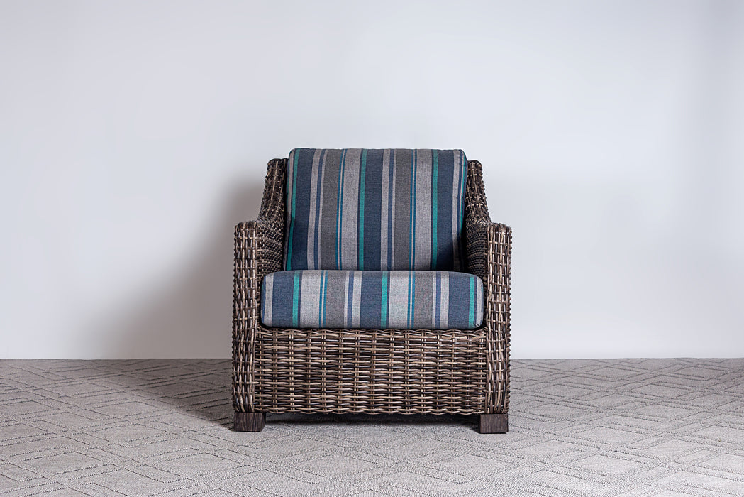 Avallon Club Chair