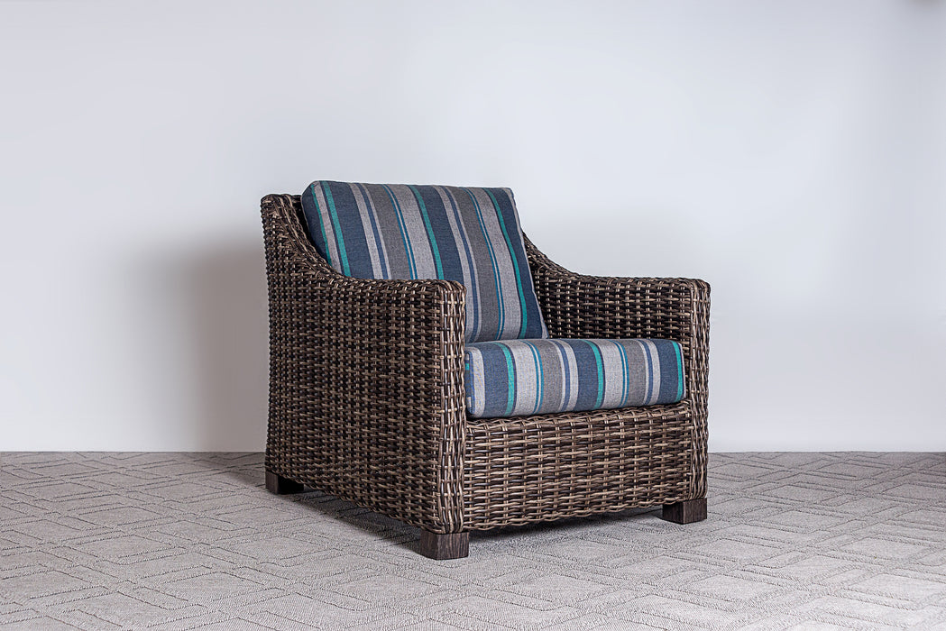 Avallon Club Chair