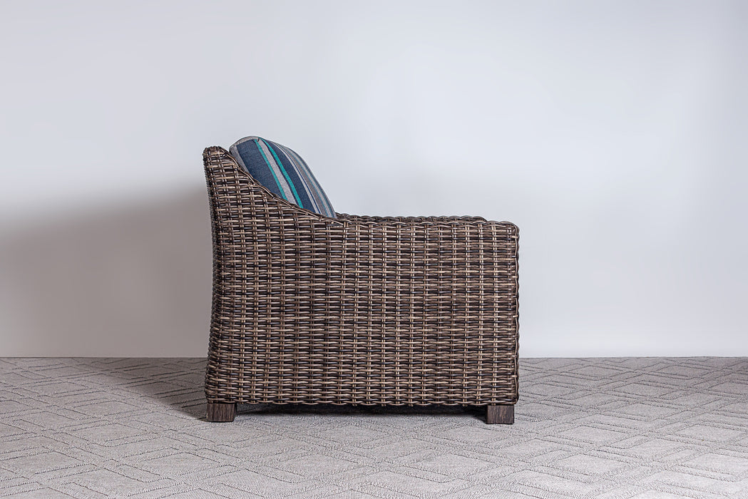 Avallon Club Chair