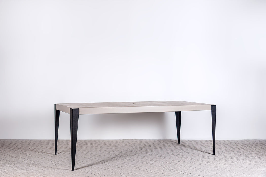 Genval Rectangle Dining Table