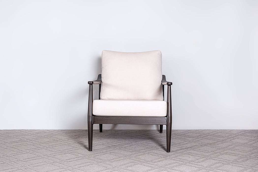 Bolano Club Chair
