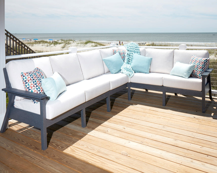 Tofino 6 Seat Sectional