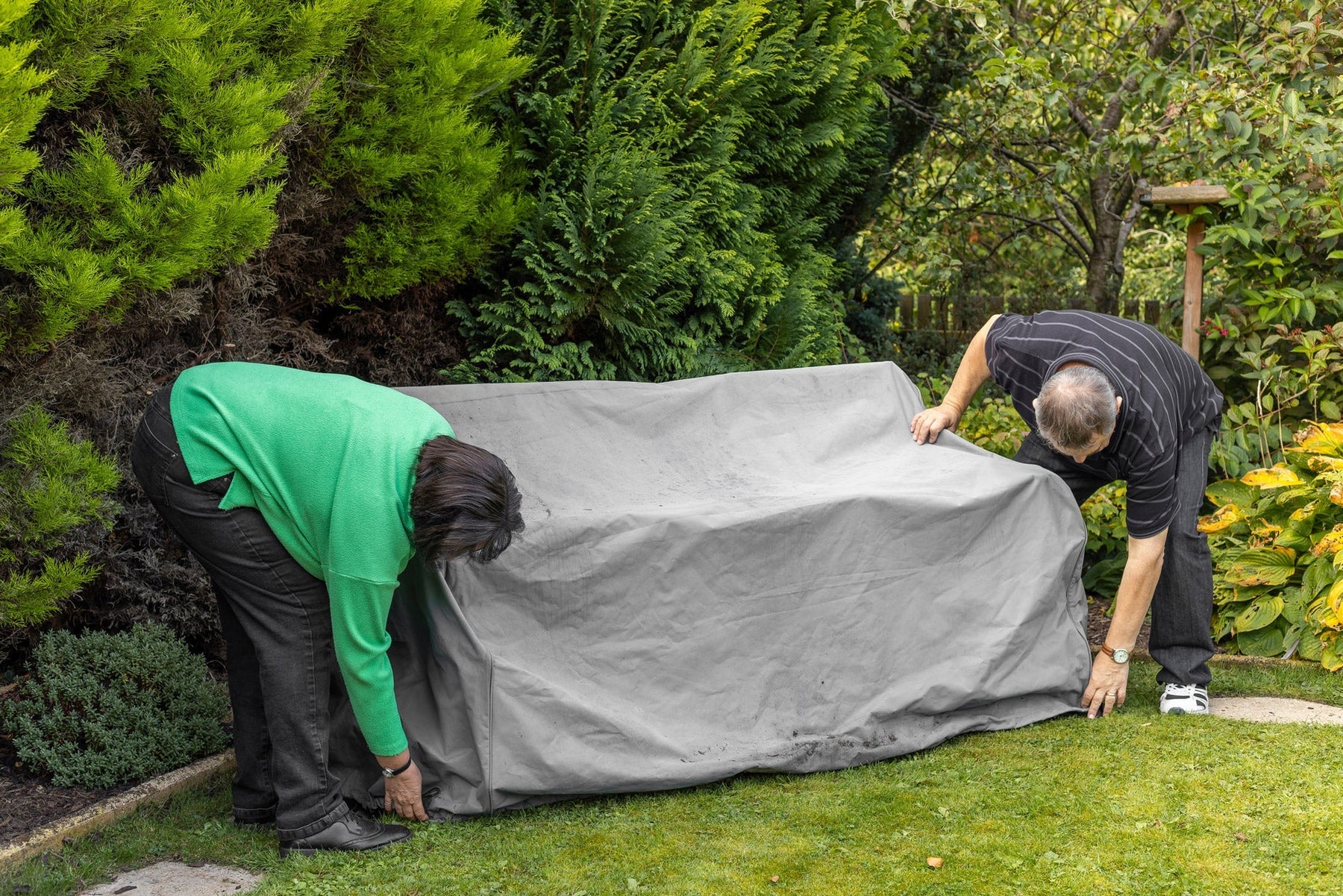 How to Protect Outdoor Furniture from Fall Weather