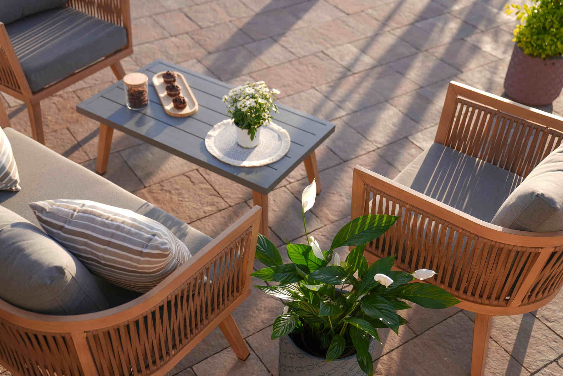 Wood, Wicker, or Metal? Choosing the Best Material for Your Patio Set image