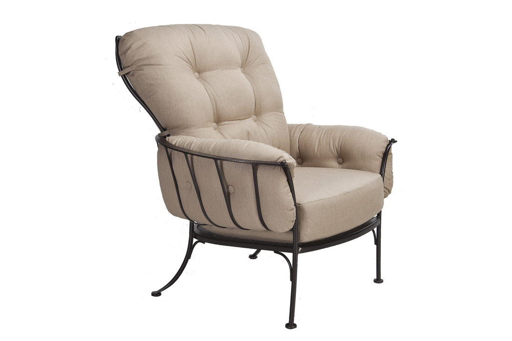 Monterra Lounge Chair