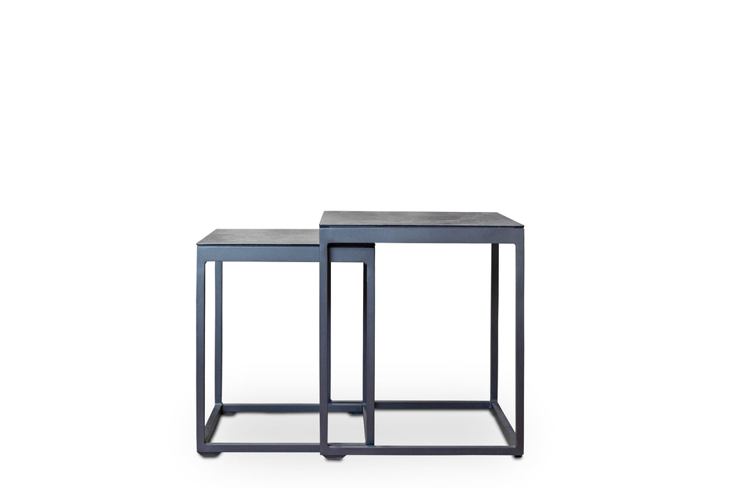 Nur Nesting Table