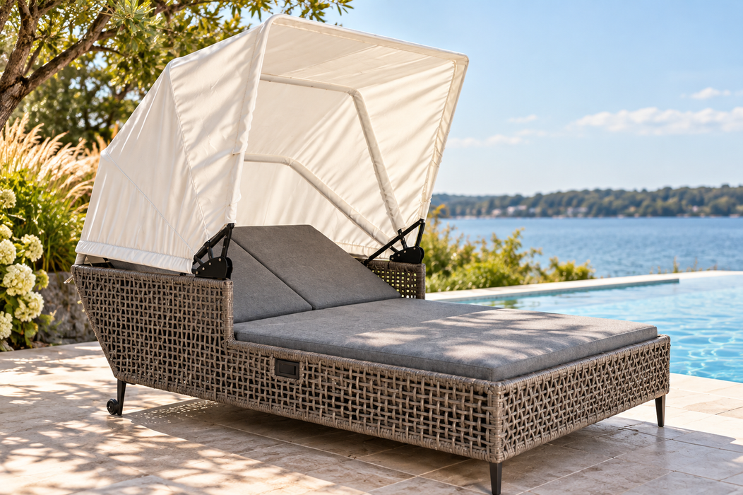 Genval Daybed with Canopy - Clearance