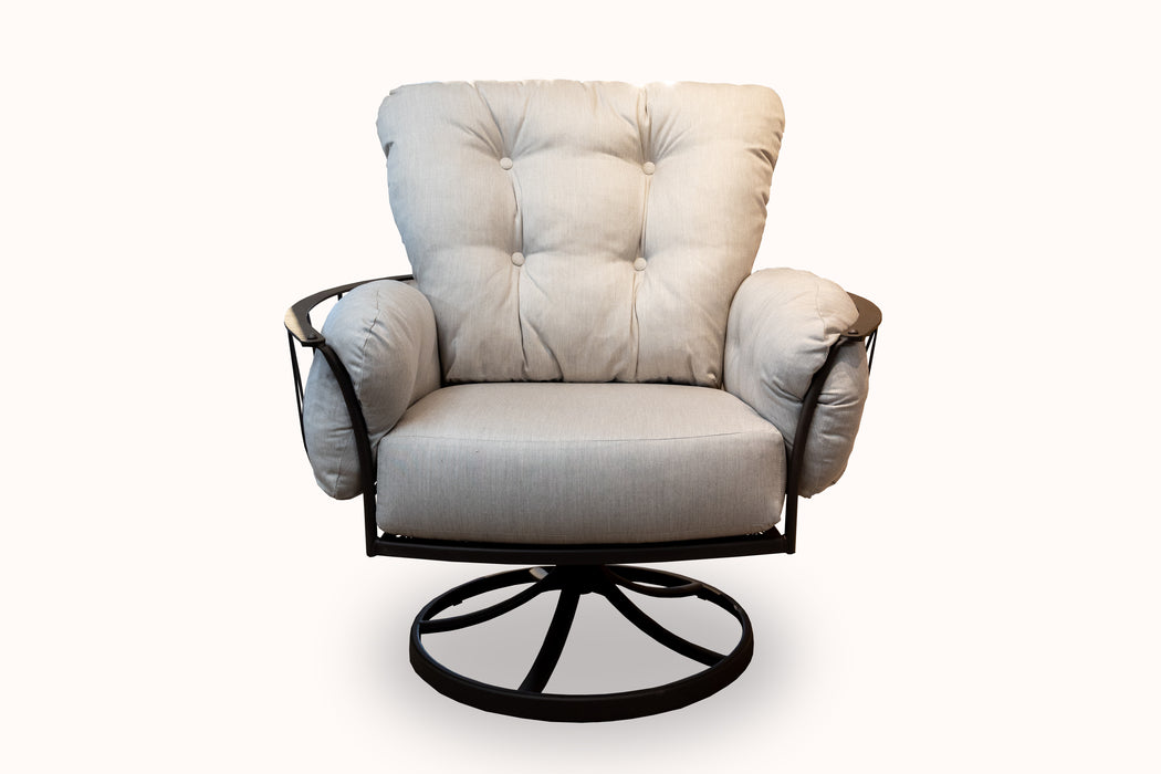 Monterra Lounge Swivel Rocker