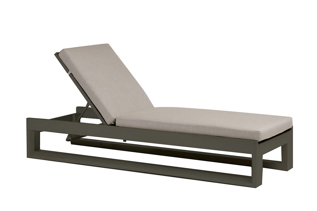 Element 5.0 Adjustable Chaise Lounge