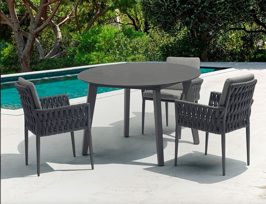 Hug Dining Chair