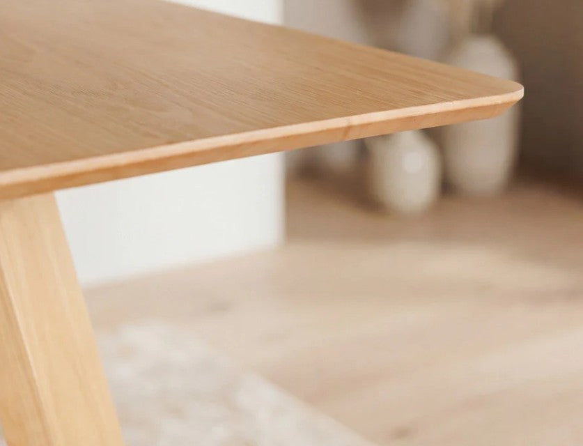 Transformer Nova Dining Table