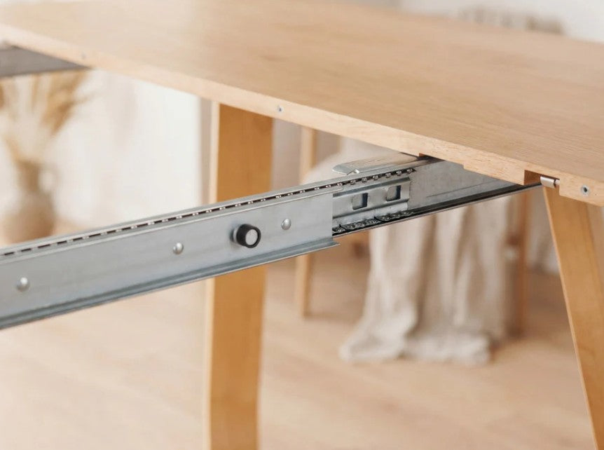 Transformer Nova Dining Table