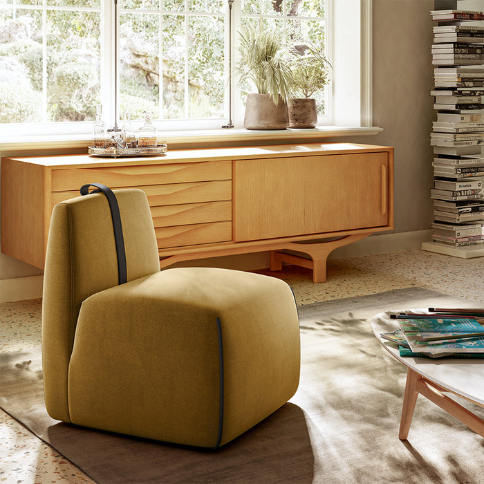 Gaia Slipper Chair