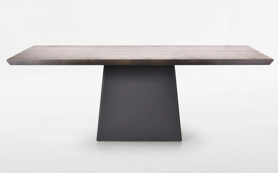 Sculpture Dining Table
