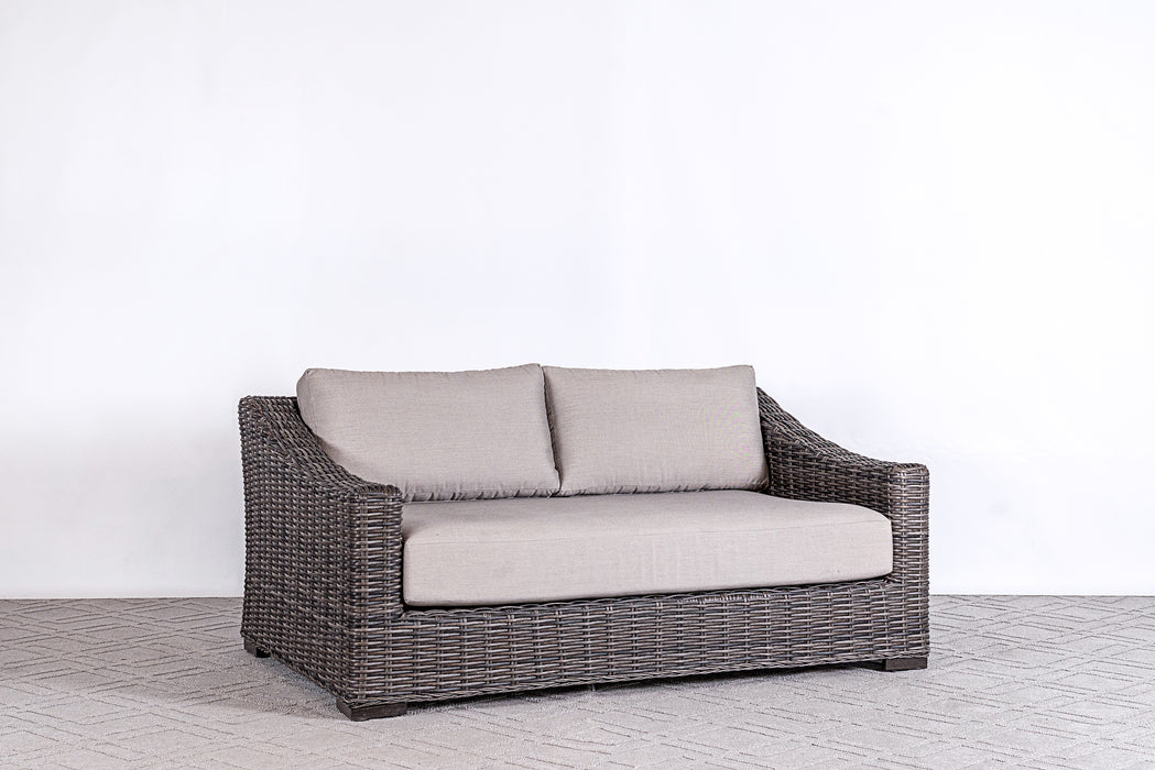 Great Bay Loveseat