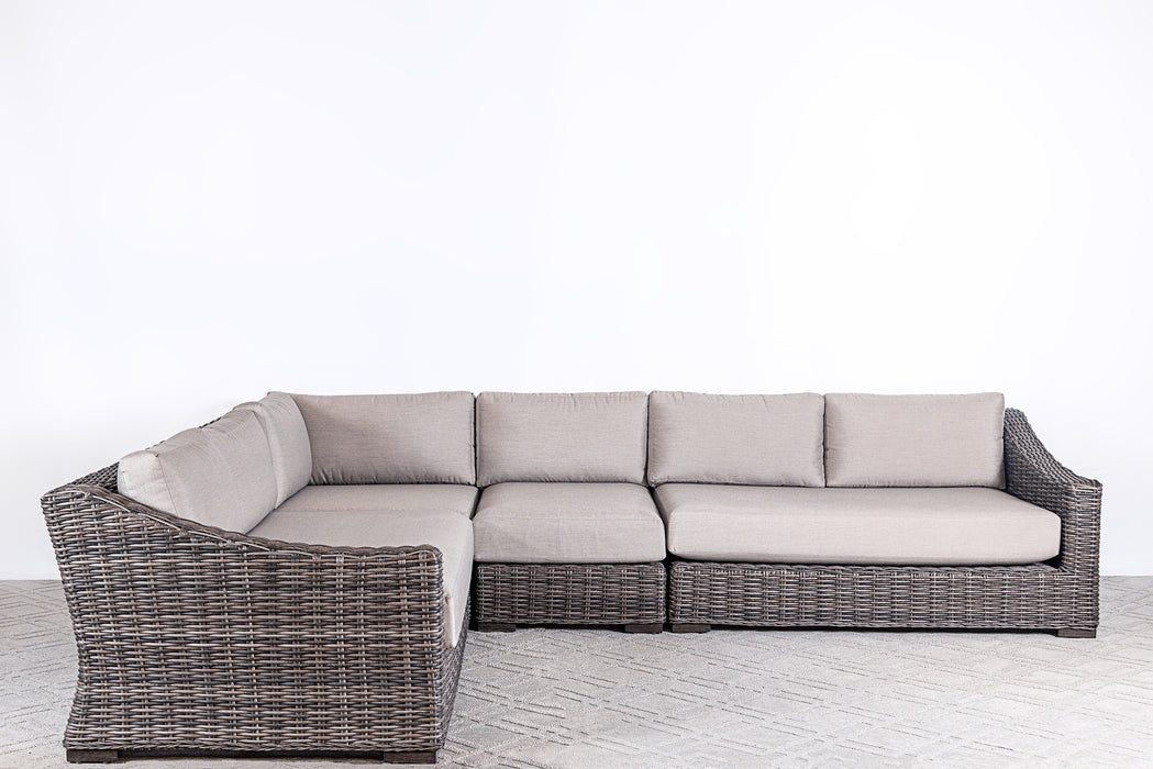 Great Bay 6-Seat Sectional